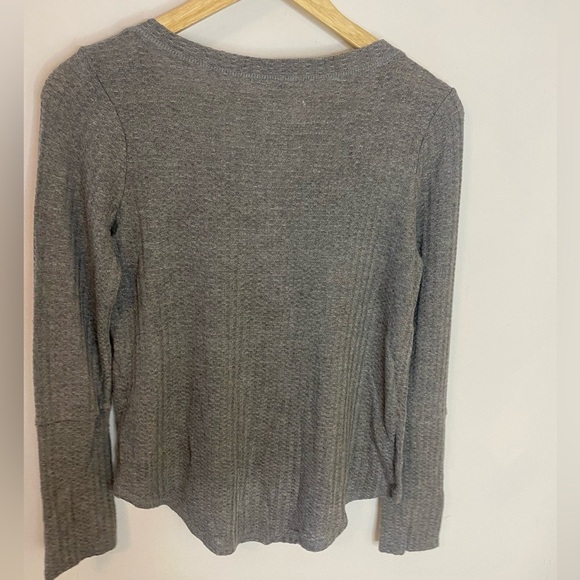 NWT Chaser Hook Front and Sleeve Thermal - Picture 7 of 8